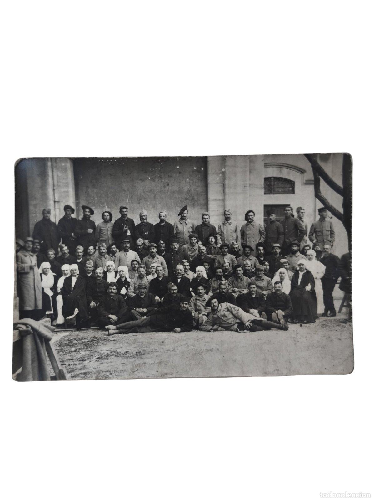 Postales: Postal Antigua Fotograf&iacute;a Grupo Heridos de Guerra y Enfermeras Hospital Militar IGM RPPC c. 1914-191