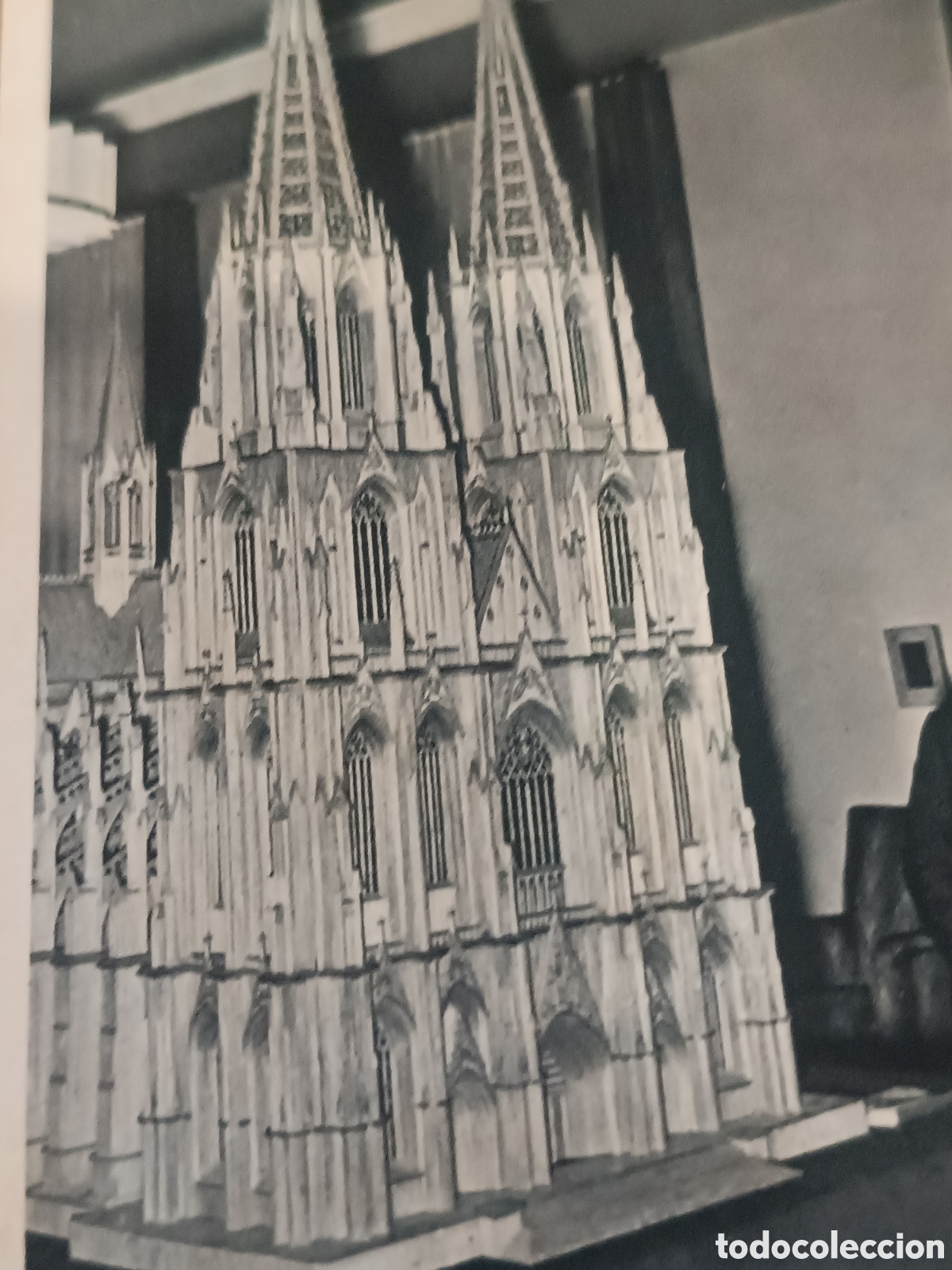Postales: Hitler observando una maqueta - Foto 8