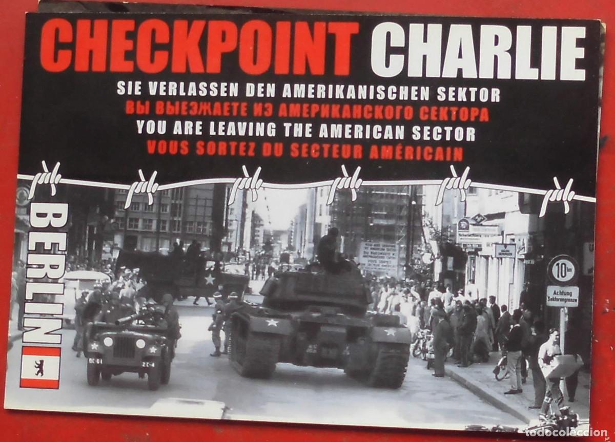 Postales: CHECKPOINT CHARLIE EN BERL&Iacute;N