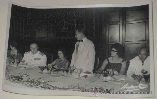 Postais: ANTIGUA FOTO POSTAL DE GUINEA ESPA&Ntilde;OLA - VISITA DE AUTORIDADES ESPA&Ntilde;OLAS - CENA OFICIAL - FOTO AUGUS