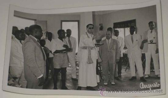 Postais: ANTIGUA FOTO POSTAL DE GUINEA ESPA&Ntilde;OLA - VISITA OFICIAL DE AUTORIDADES ESPA&Ntilde;OLAS - NO CIRCULADA - FO