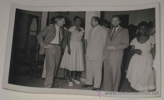 Postais: ANTIGUA FOTO POSTAL DE GUINEA ESPA&Ntilde;OLA - VISITA OFICIAL DE AUTORIDADES ESPA&Ntilde;OLAS - NO CIRCULADA - FO