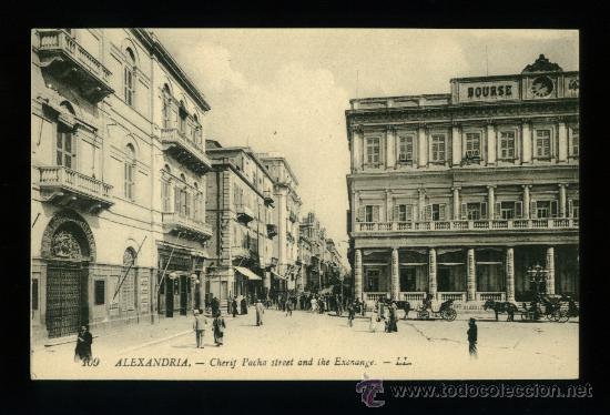 Cartes Postales: Alexandria - Cherif Pacha street and the exchange - Imp. Levy - Sin circular