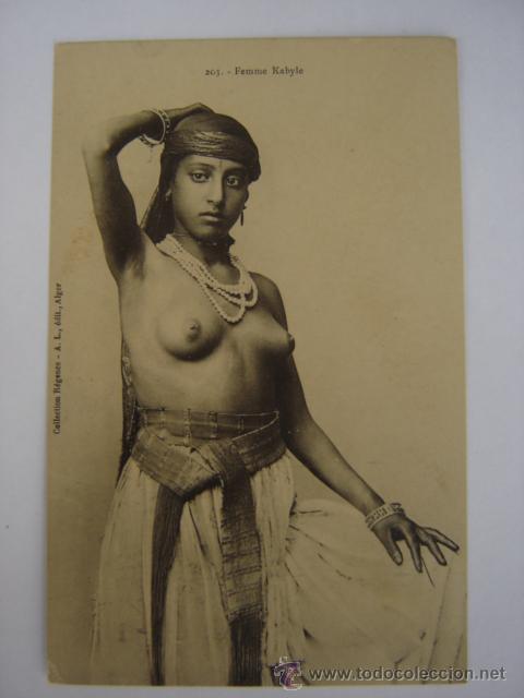 Postais: 203. FEMME KABYLE. POSTALES DE MUJERES DE ARGELIA DESNUDAS. A&Ntilde;OS 20.