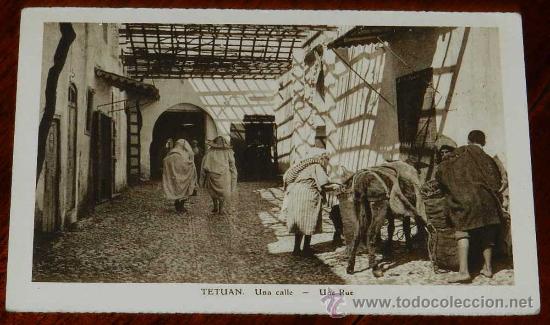 Cartes Postales: ANTIGUA POSTAL DE TETUAN - UNA CALLE - MARRUECOS - NO CIRCULADA.