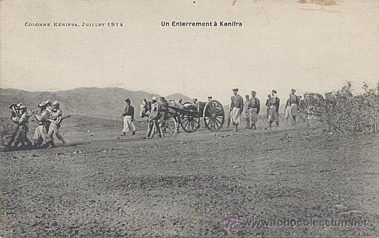 Postcards: B52 MARRUECOS KENIFRA UN ENTERREMENT