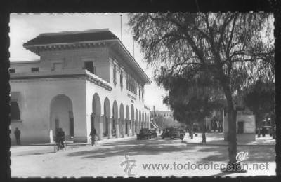 Postkarten: POSTAL DE MARRUECOS - OUJDA N&ordm; 146 AVENUE DE FRANCE ET LA BANQUE D'ETAT DU MAROC