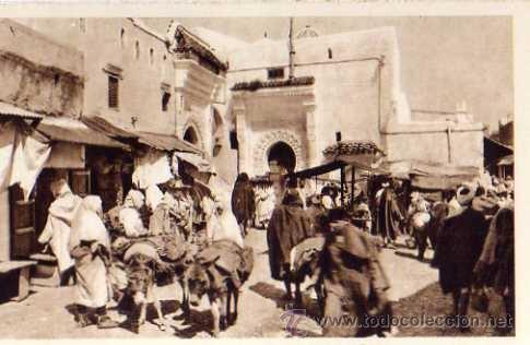 Postais: TETUAN N&ordm; 19 UN RINC&Oacute;N DE LA PLAZUELA DEL SUK EL FUKI L. ROIS&Iacute;N FOT&Oacute;GRAFO SIN CIRCULAR