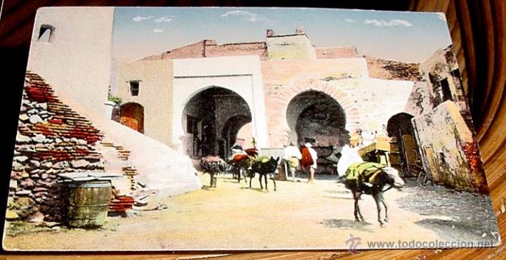 Postais: ANTIGUA POSTAL MARRUECOS - INTERIOR DE LA PUERTA DE CEUTA - SIN CIRCULAR.