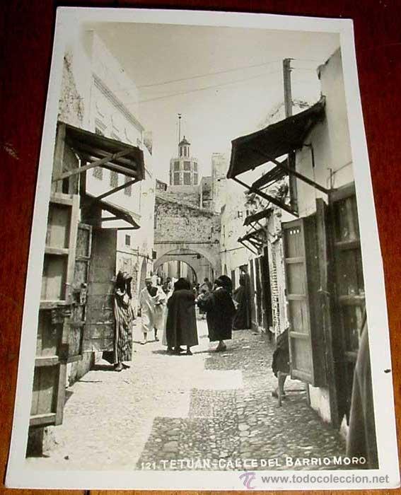 Cartoline: ANTIGUA FOTO POSTAL TETUAN - CALLE DEL BARRIO MORO - NO CIRCULADA.