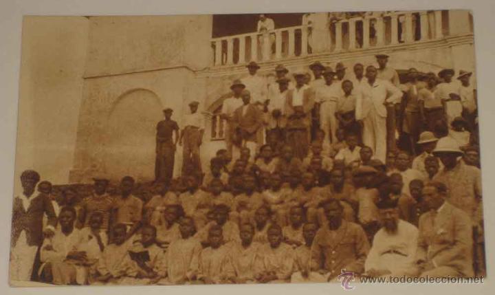 Cartoline: ANTIGUA POSTAL DE GUINEA CONTINENTAL - ALUMNOS DE LA MISION DE CABO SAN JUAN - ED. PUBLICACIONES PAT