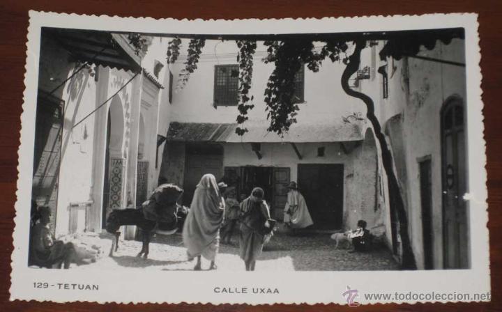 Postais: ANTIGUA FOTO POSTAL DE TETUAN - CALLE UXAA - NO CIRCULADA.