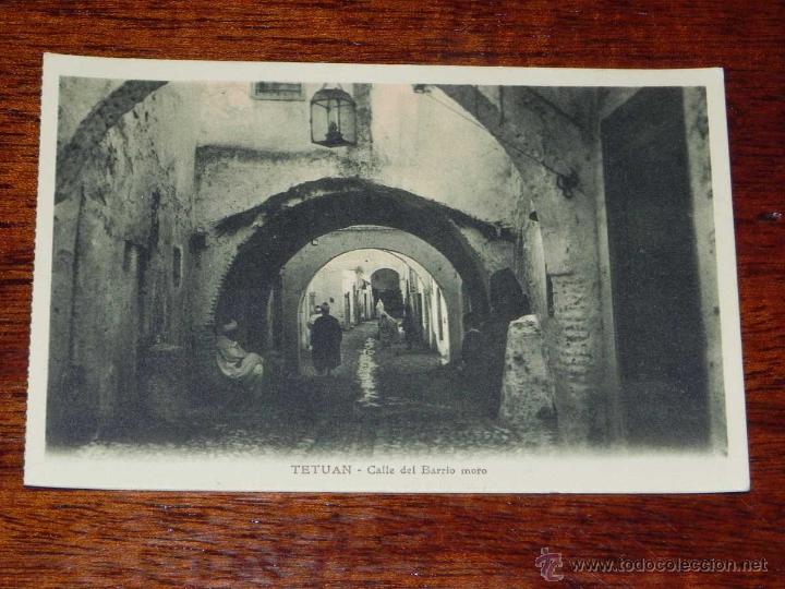 Cartoline: ANTIGUA POSTAL - TETUAN - CALLE DEL BARRIO MORO - ED. M - 53867-377 - CIRCULADA