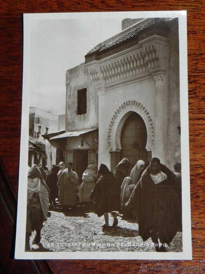 Cartoline: ANTIGUA FOTO POSTAL - TETUAN - UN RINCON DEL BARRIO MORO - NO CONSTA EDITORIAL NI FOTOGRAFO - 42 - S