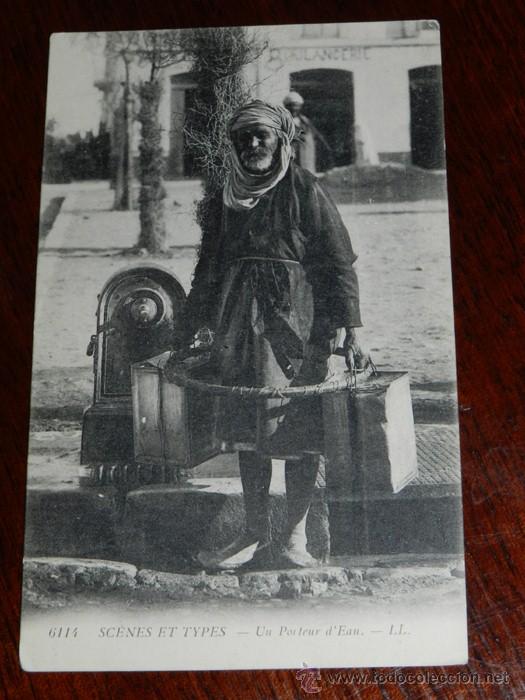 Cartes Postales: ANTIGUA POSTAL DE SCENES ET TYPES, N. 6114, UN PORTADOR DE AGUA, CIRCULADA Y CON SELLO DEL BATALLON