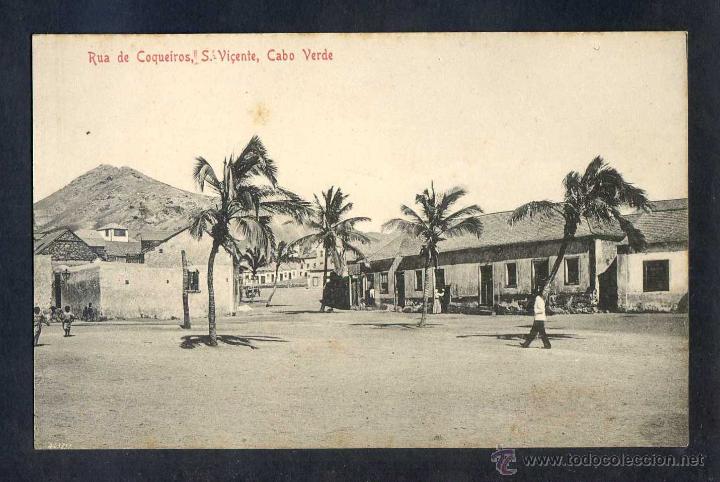 Cartes Postales: Cabo Verde. S&auml;o Vicente. *Rua de Coqueiros* Ed. Bazar Central Bonucci & Frusoni. Nueva.