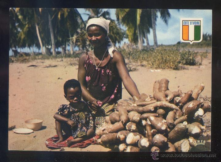 Postales: Costa de Marfil. *R&eacute;colte de manioc* Ed. Ag. Ivoirienne Hachette n&ordm; 6453. Escrita.