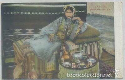 Cartes Postales: POSTAL DE MARRUECOS. TANGER. FEMME AMBE CHEZ ELLE   P-AFyMA-614