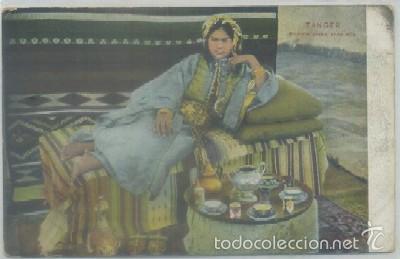 Cartes Postales: POSTAL DE MARRUECOS. TANGER. FEMME AMBE CHEZ ELLE   P-AFyMA-615