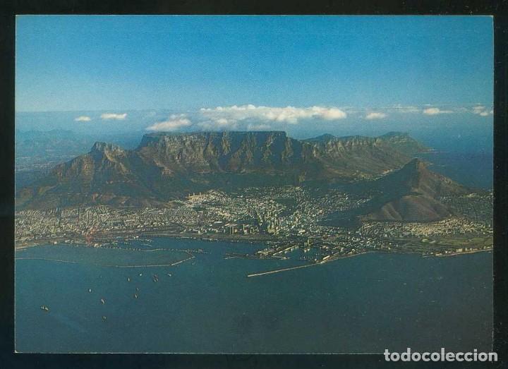 Postais: Sud&aacute;frica. Cape Town. *Cape Town and table Mountain* Ed. Satour. Nueva.