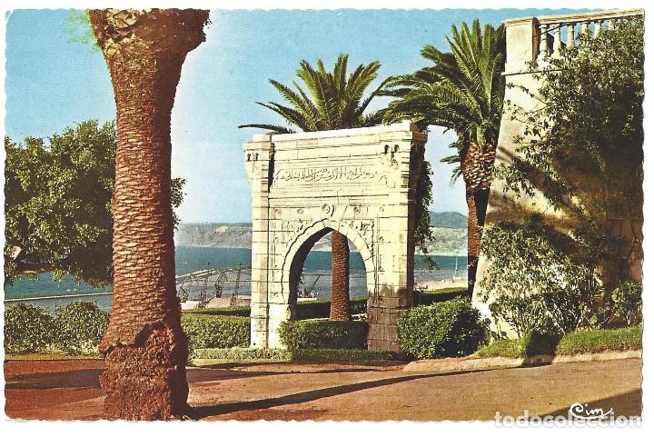 Cartes Postales: ORAN.- N&ordm; 49, LA PORTE DU CARAVANS&Eacute;RAIL. PROMENADE DE L'ETANG, ED. CIM- ARGELIA. A&Ntilde;OS 60