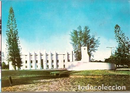 Postais: Mozambique & Zambezia, Quelimane, Plaza de los H&eacute;roes y Palacio del Consejo Ejecutivo 1985 (6643)