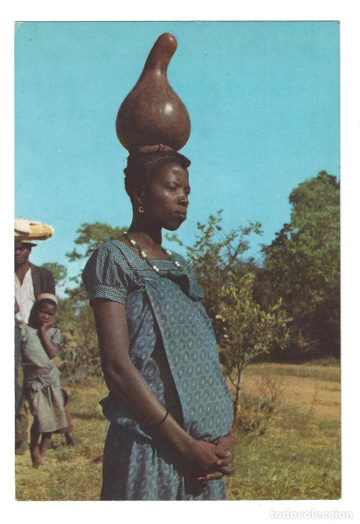 Postais: POSTAL COSTUMBRISTA. &Eacute;TNICA- PARES MISSIONERS DE L'ESPERIT SANT. &Aacute;FRICA- SIN CIRCULAR