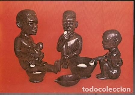 Postcards: Mozambique ** & Comidas, Escena Familiar, X Aniversario de la Independencia Nacional 1985 (9996)