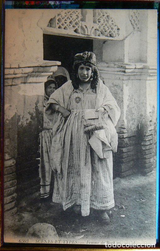 Postcards: Algeria Algerien Scenes et types Algerie - Femme de Boghari