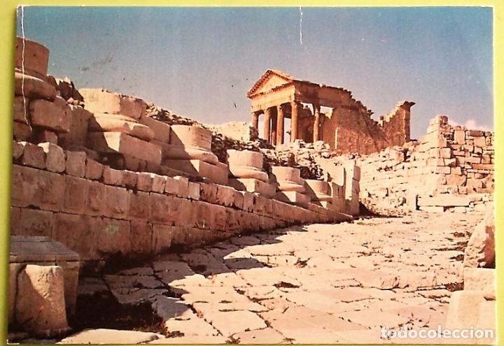 Cartes Postales: Dougga (T&uacute;nez). Ruinas. Usada on sello. Color