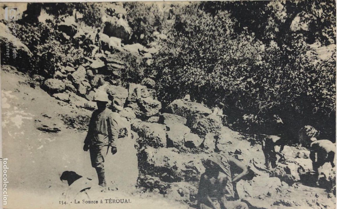 Postales: TARJETA POSTAL DE MARRNUECOS. LA SOURCE A TEROUAL. - Foto 1