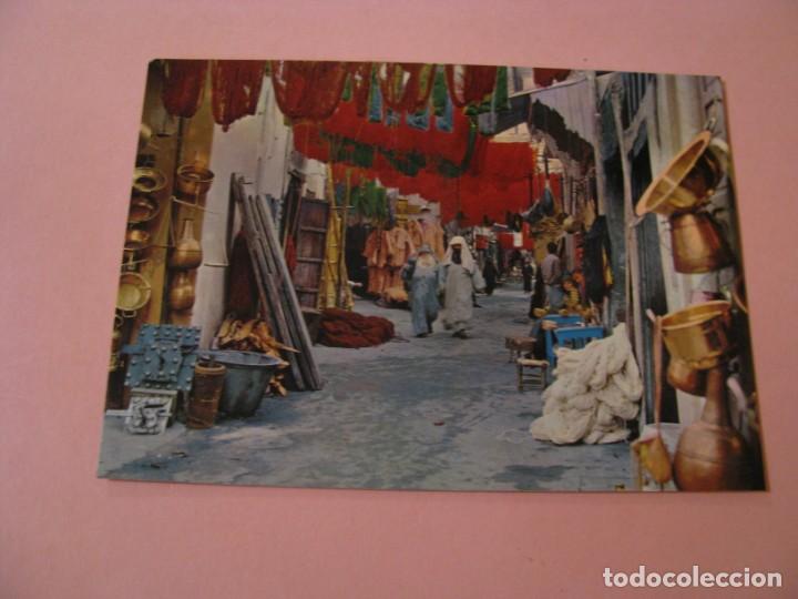 Postales: POSTAL DE MARRUECOS. MARRAKECH. LIBRER&Iacute;A ESCOLAR. - Foto 1