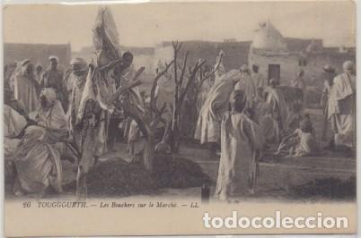 Cartes Postales: POSTAL DE AFRICA. TOUGGOURTH. LES BOUCHERS SUR LE MARCHE   P-AFyMA-567