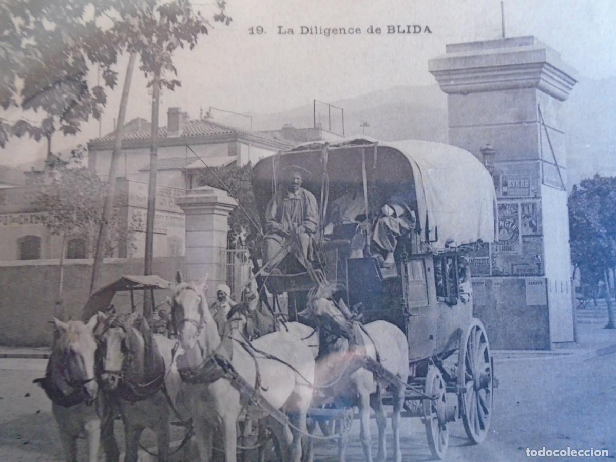 Postales: (PS-71420)POSTAL DE LA DIOLIGENCE DE BLIDA - Foto 2