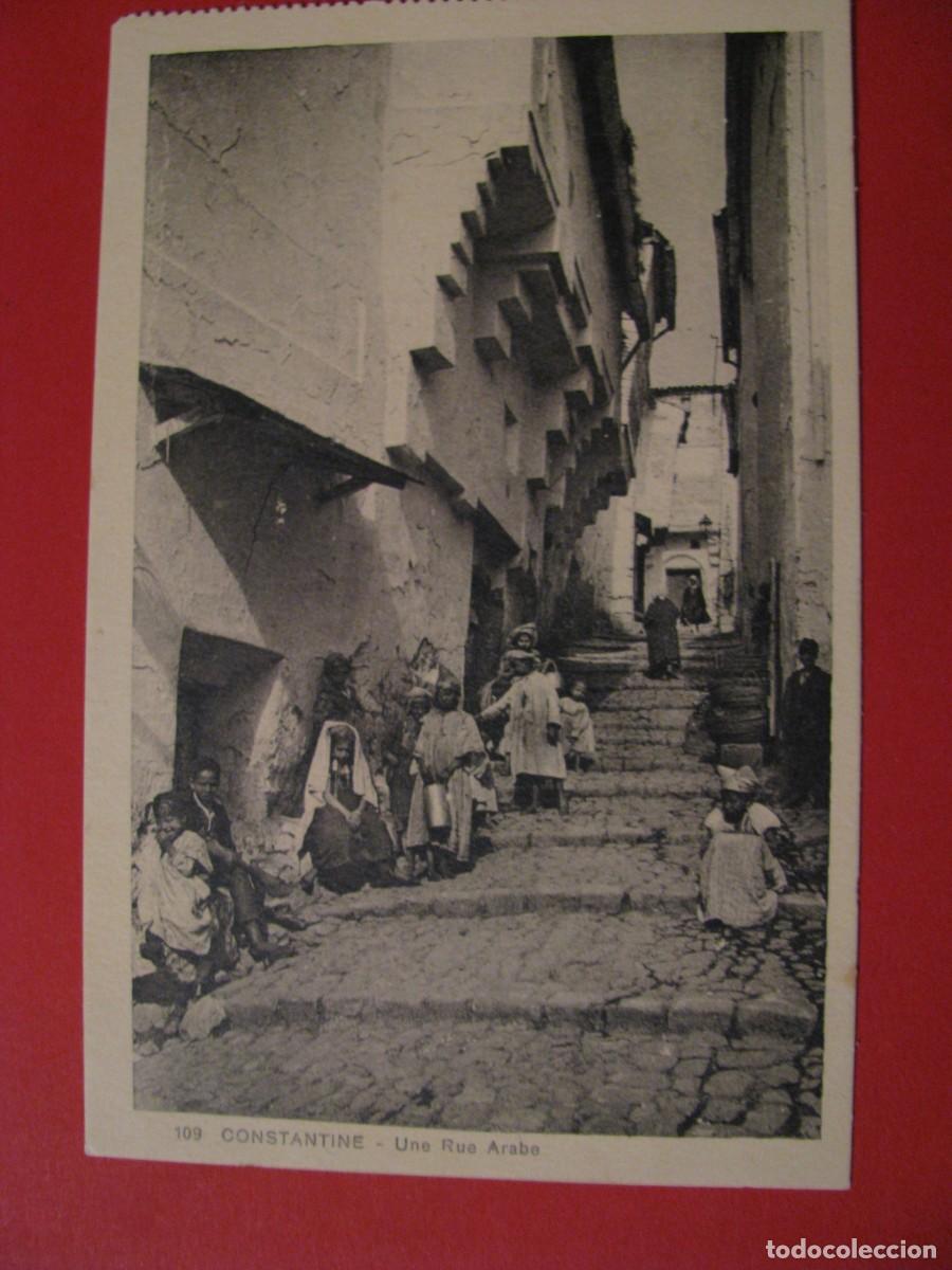 Postales: POSTAL DE ARGELIA. CONSTANTINE. UNE RUE ARABE. - Foto 1