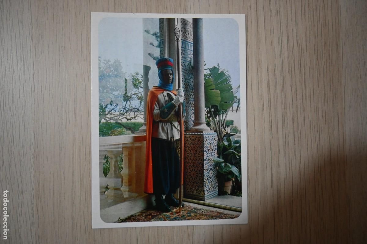 Postales: 242 - RABAT - GARDE ROYALE - 1983 - Foto 1