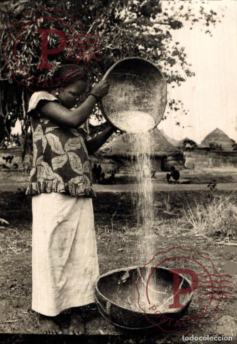 Postales: TCHAD - MOUNDOU - VANNEUSE DE MIL. - Foto 1