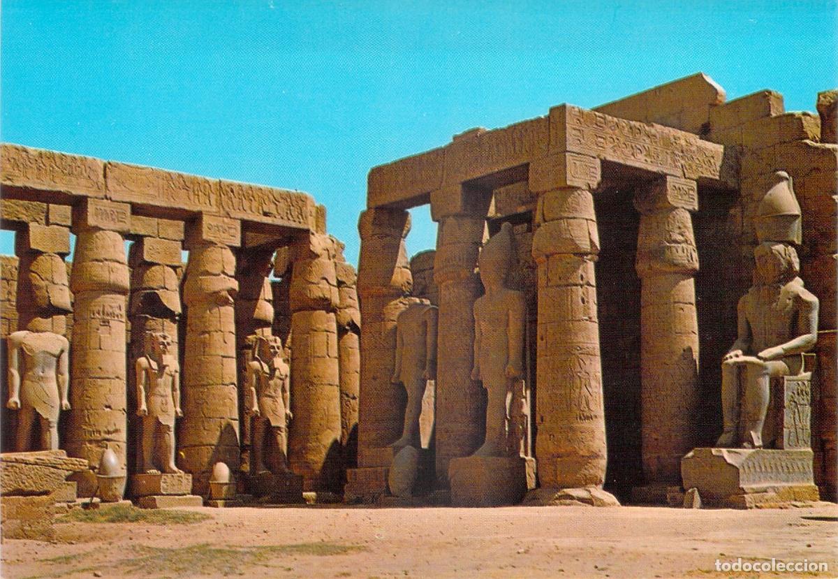 Postales: Postal de Egipto: El Templo de Luxor con Estatuas y Columnas