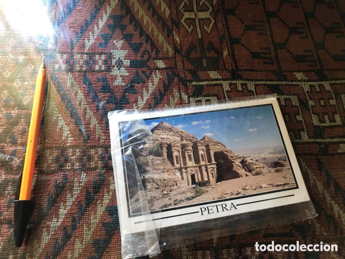 Postales: 14 photo graphies en couleurs. Petra