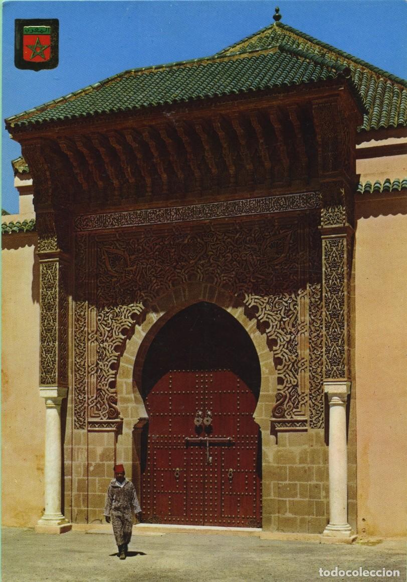 Postales: N&ordm; 12-MEKNES. Marruecos. Tumba Moulay Ismall. Entrada. Sin circular. ED. KOMAROC
