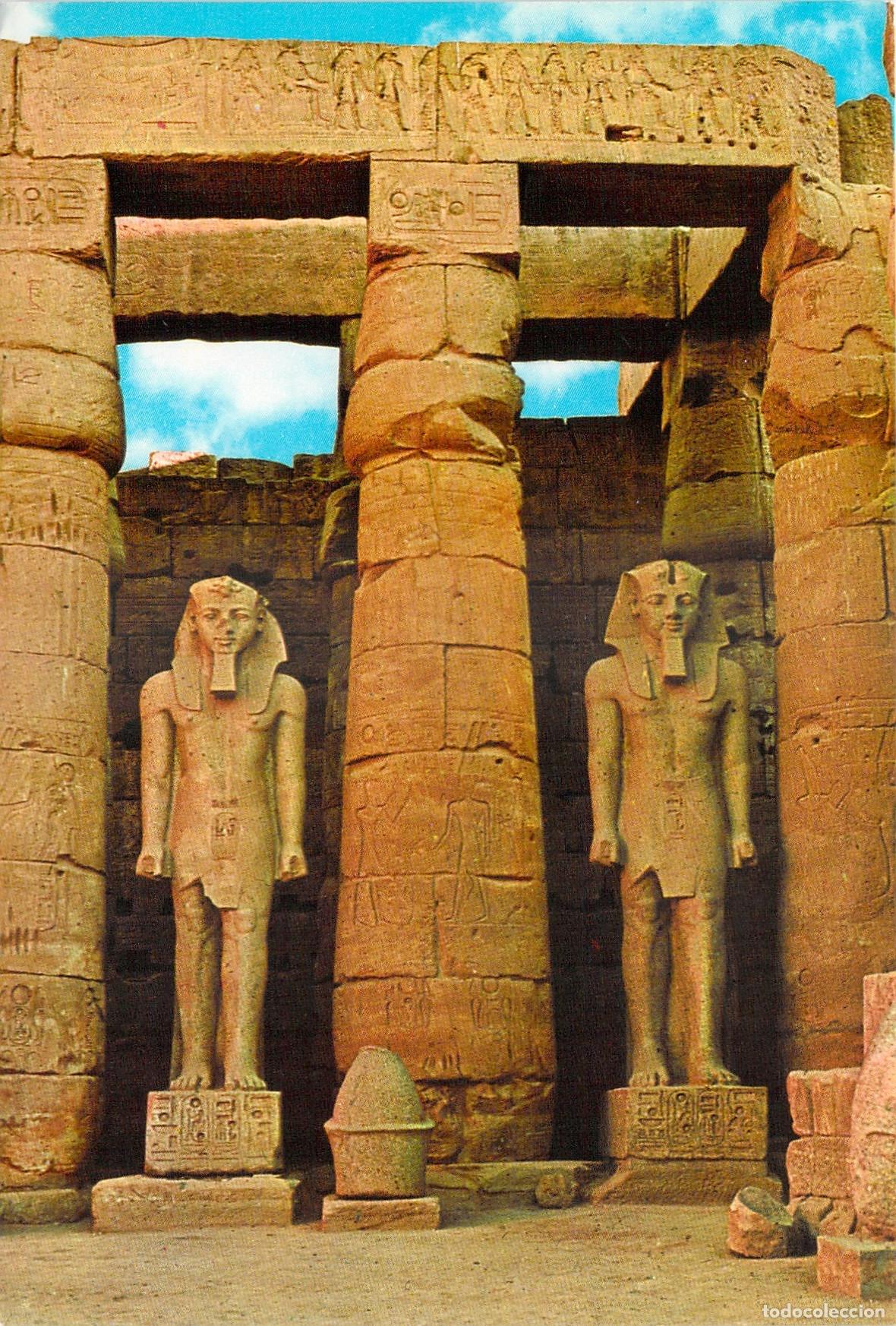 Postales: Postal de las Estatuas de Rams&eacute;s II en Luxor