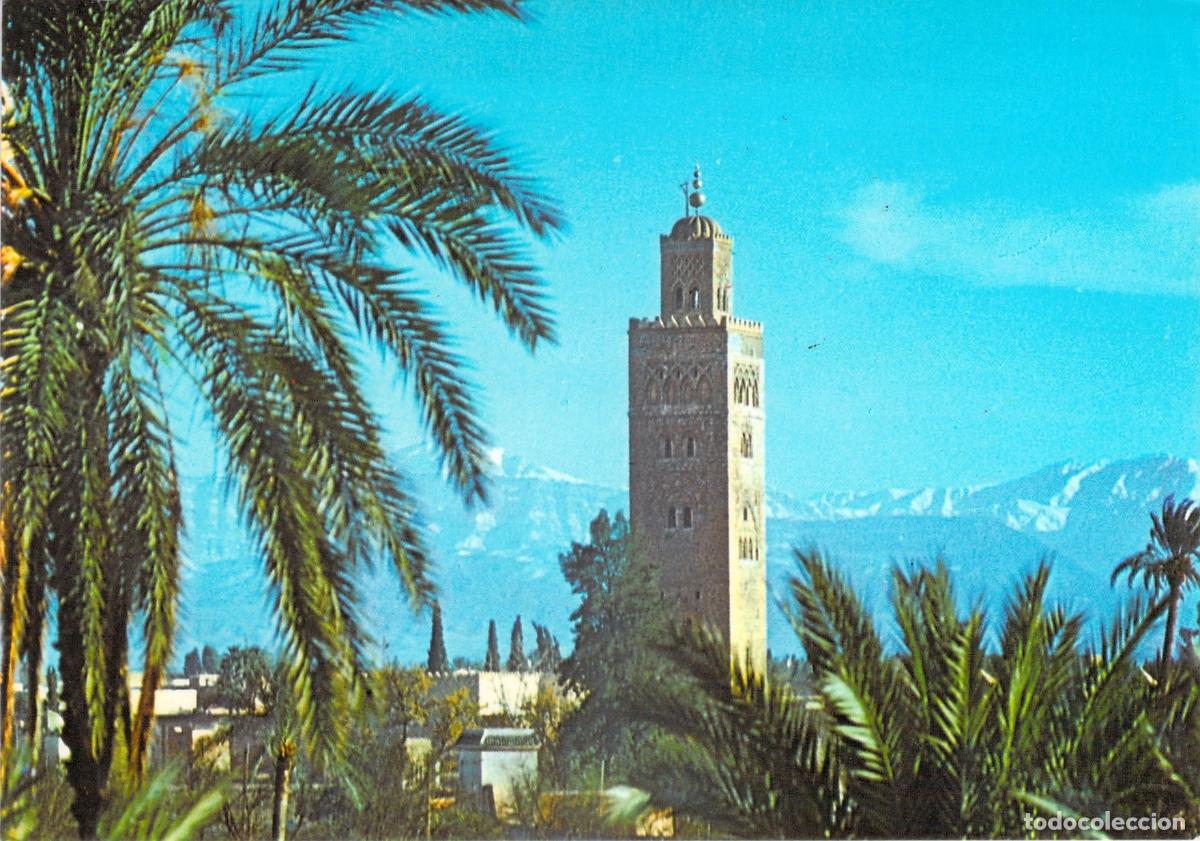 Postales: Postal de Marrakech, Mezquita de Koutoubia y Palmeras en Marruecos