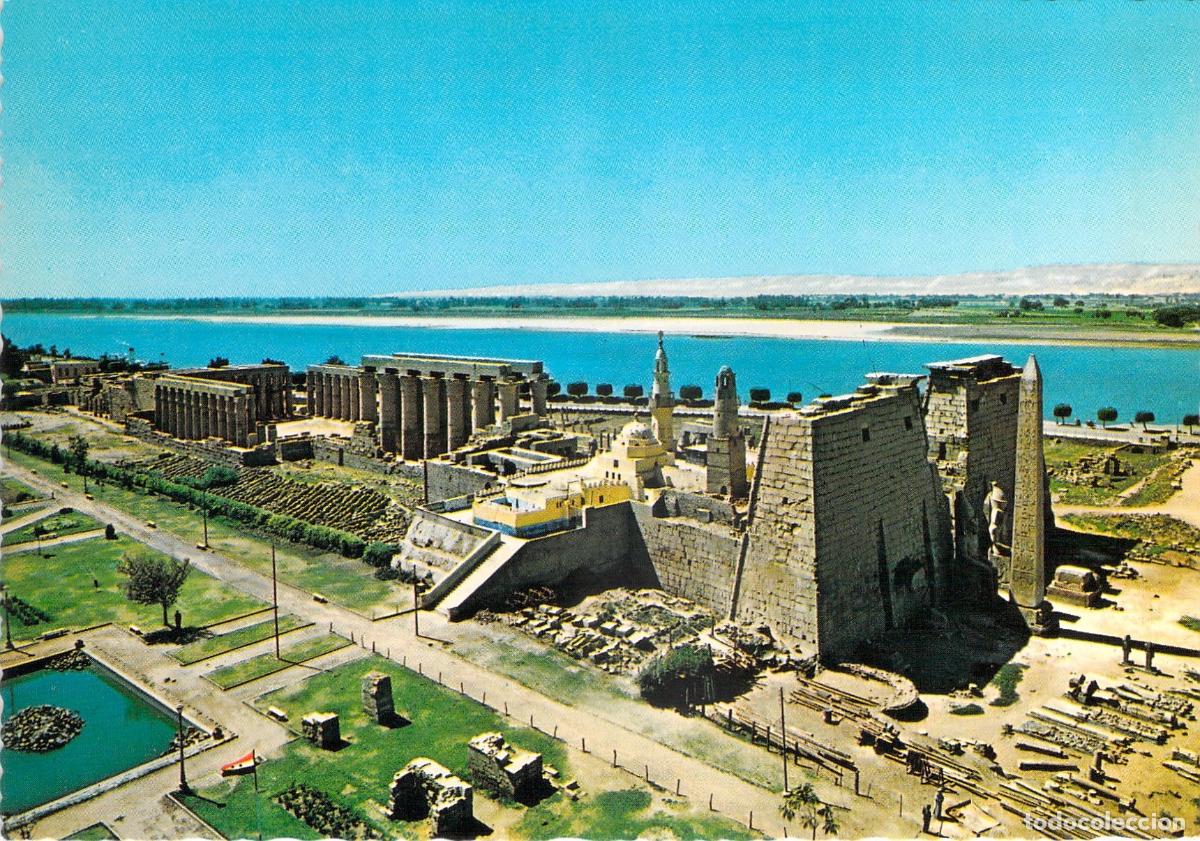 Postales: Postal del Templo de Luxor con Mezquita e Iglesia, Egipto