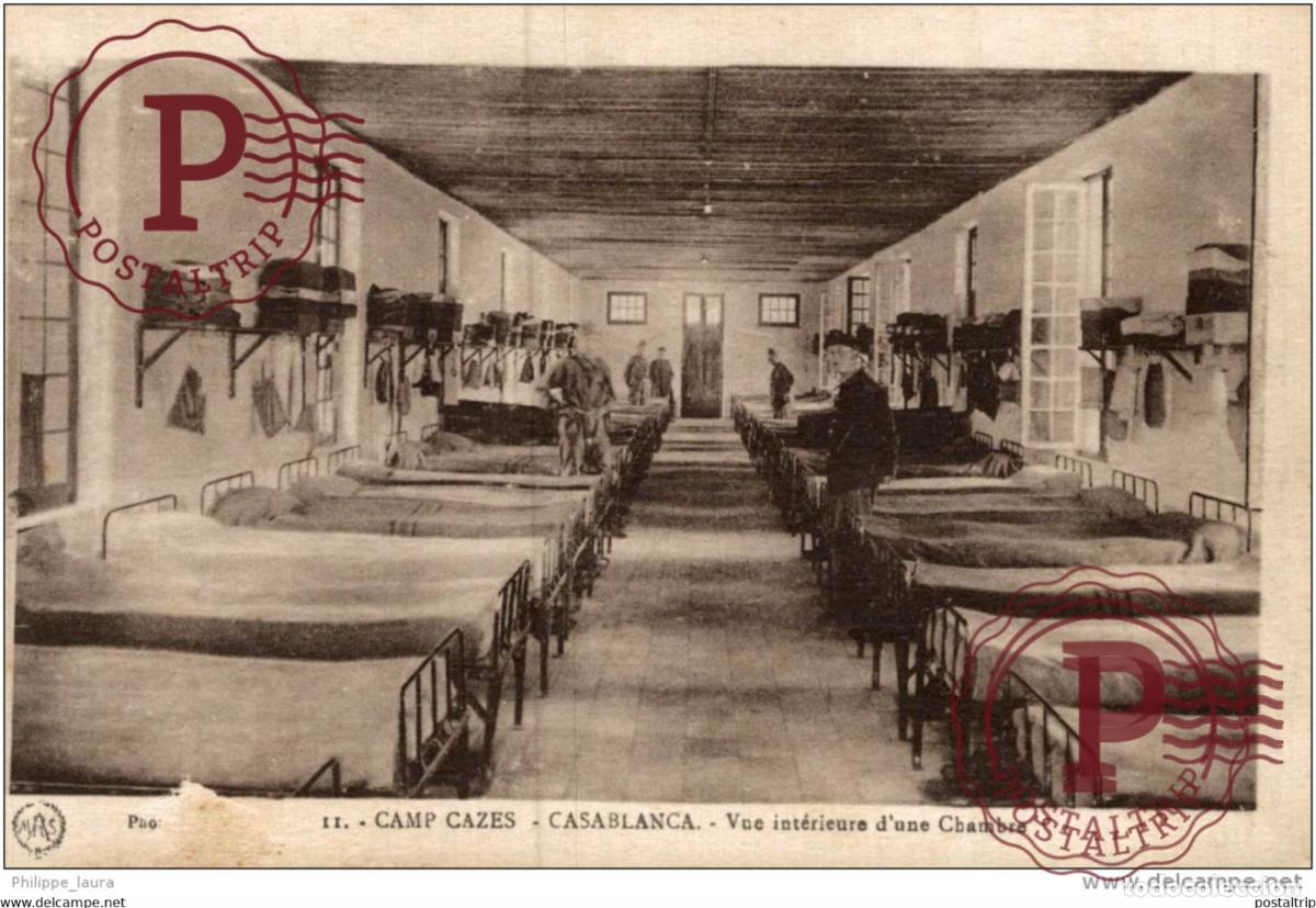 Cartes Postales: CASABLANCA. - CAMP CAZES. - Vue int&eacute;rieure dune Chambre