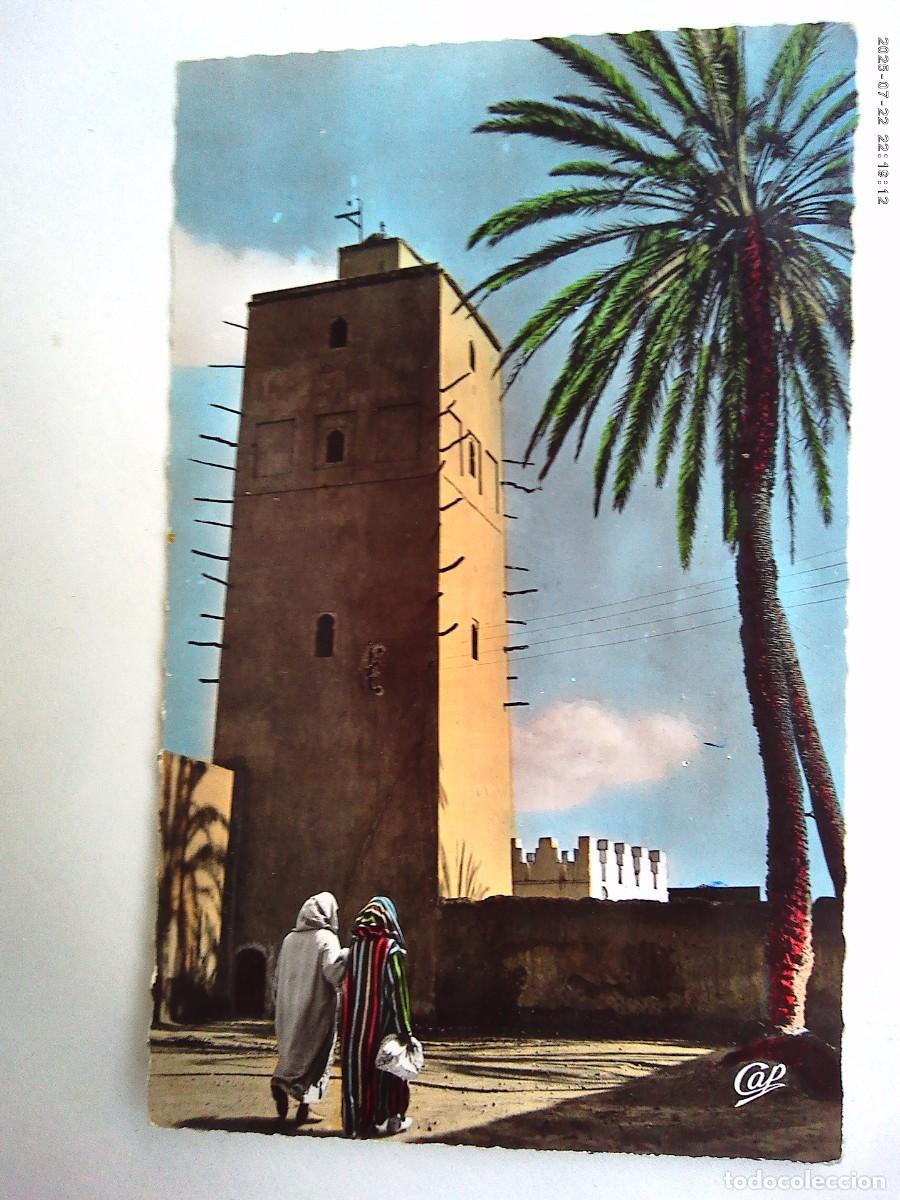 Postales: POSTAL DE TIZNIT ( MARRUECOS ): ESCENAS Y TIPOS , GRAN MEZQUITA . A&Ntilde;OS 50, COLOREADA