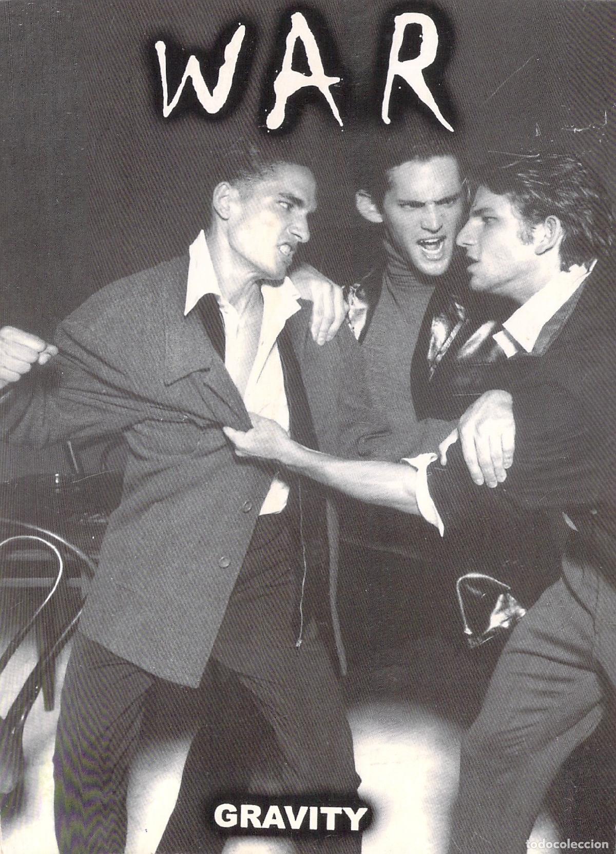 Postales: Postal promocional Gravity Moda masculina