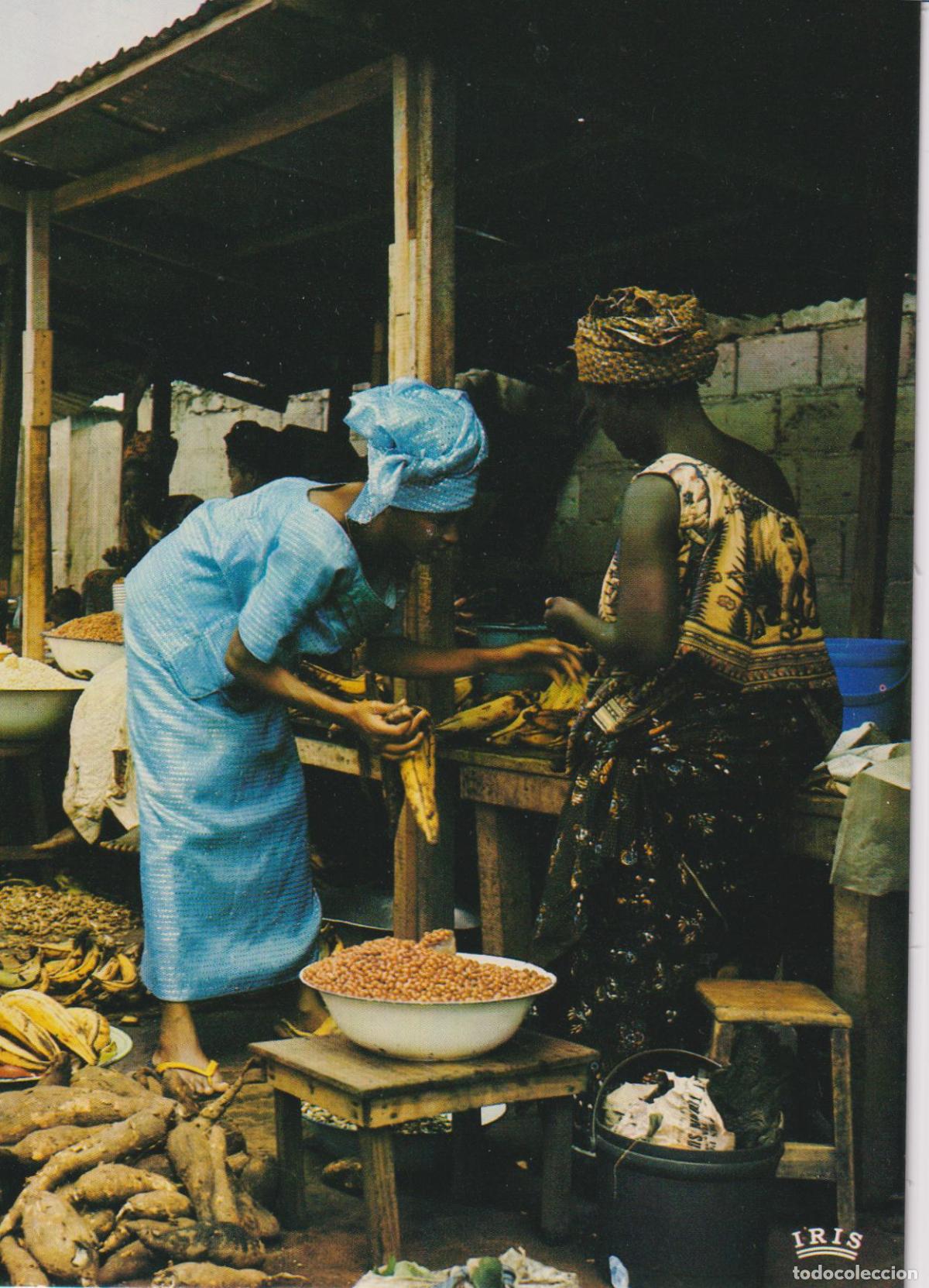 Postales: AFRICA EN COLORES - ESCENA DEL MERCADO &ndash; IRIS 7363 &ndash; S/C