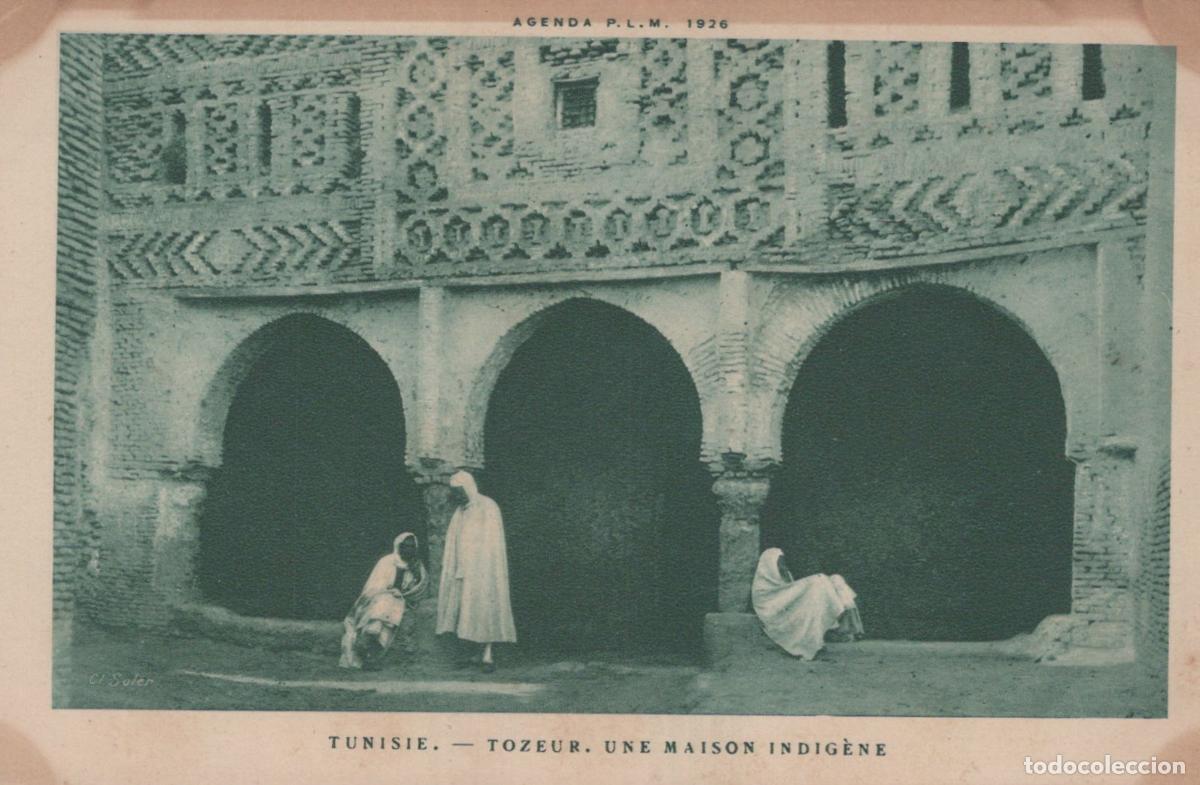 Cartes Postales: Tunisia Tozeur Indigenous House with People in Traditional Costumes *YAG708