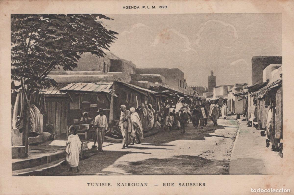 Postales: Tunisia Kairouan Rue Saussier Busy Street Scene People Minaret *YAG707