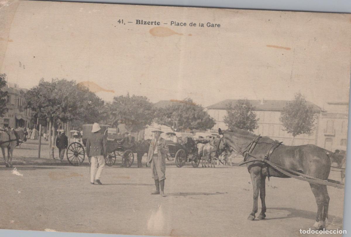 Postales: Tunisia Bizerte Place de la Gare Animated Street Scene Horse Carriages *YAG740